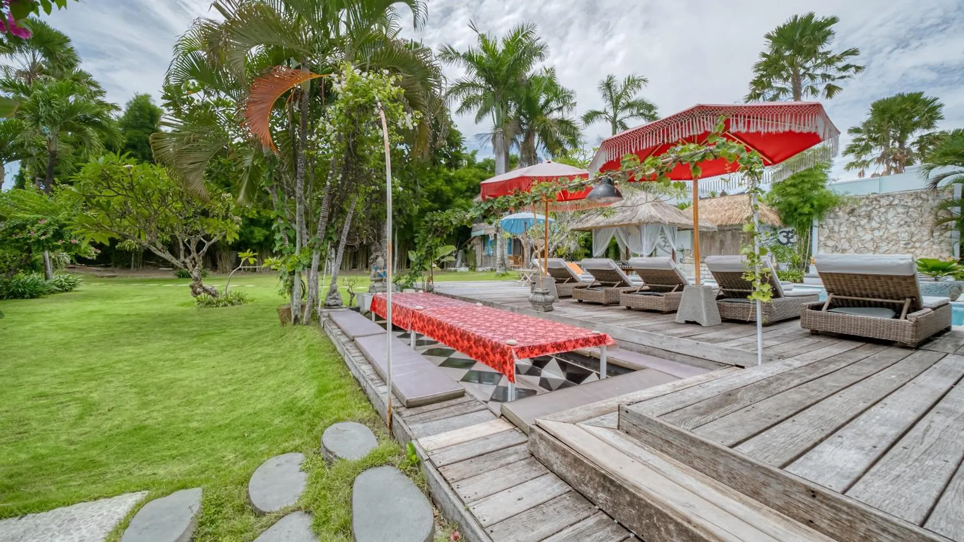 Villa Kalis, 10 Bedroom Family And Group Villa سمينياك إندونيسيا